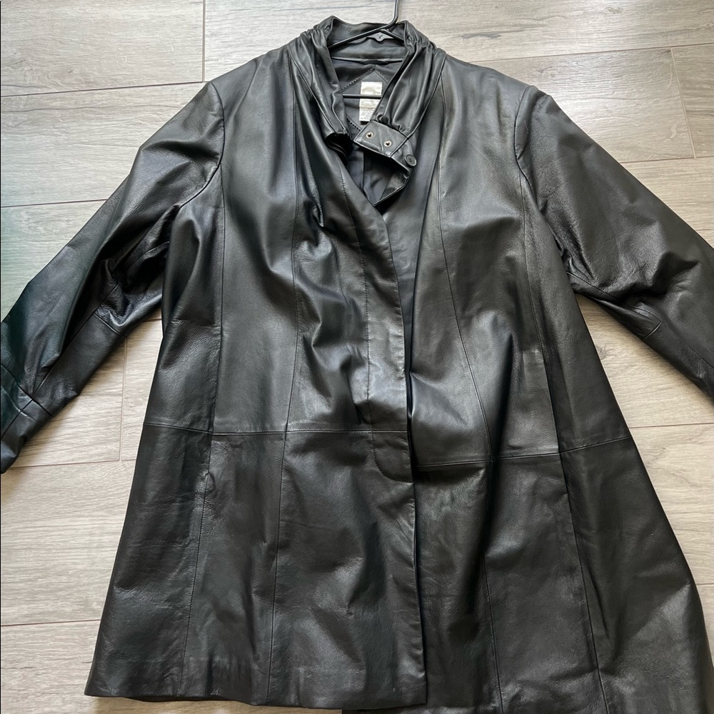 Beautiful Roaman’s leather jacket